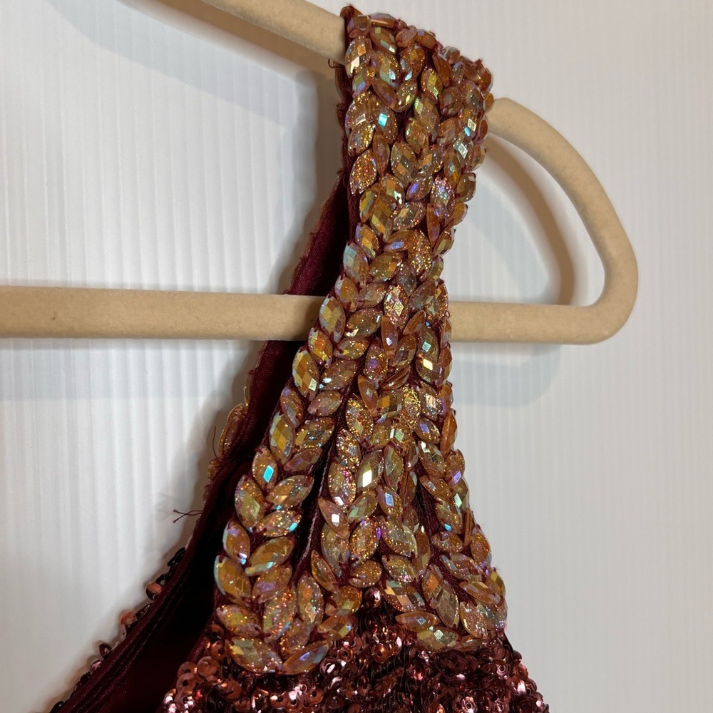 LA FEMME One Shoulder Sequin Mini Dress. Size 6 - Picture 4 of 9